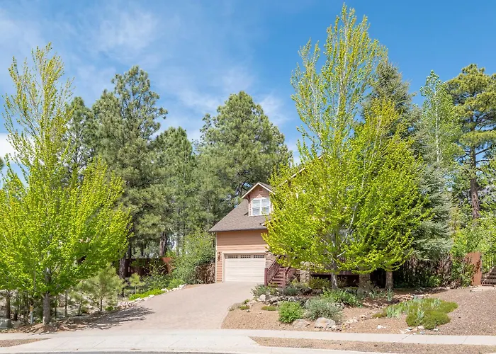 Ponderosa Escape Stunning Location Incredible Game Urban Trail System Ac Ev-charger *