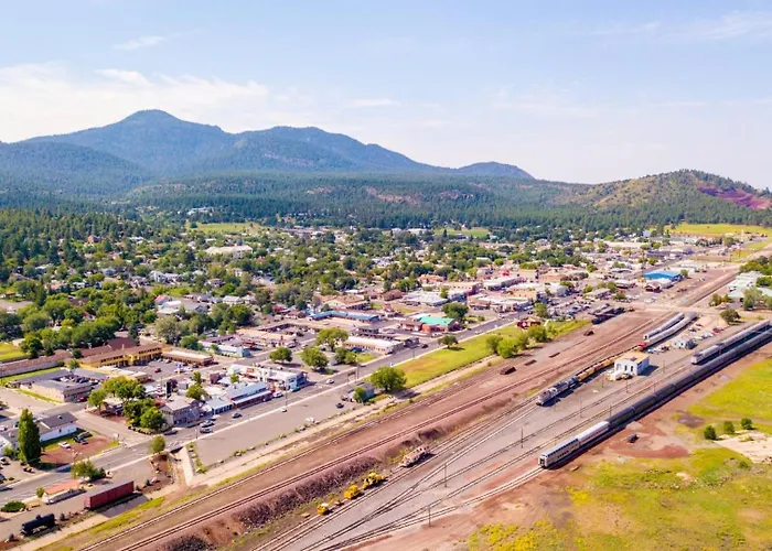 Ponderosa Escape Stunning Location Incredible Game Urban Trail System Ac Ev-charger Flagstaff